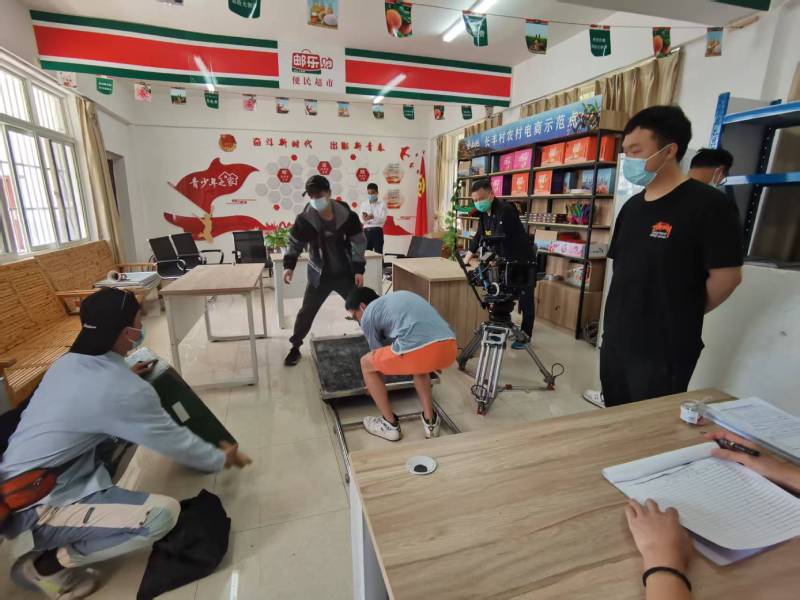 卓尼县广告片拍摄公司：极简主义践行者，少即是多的视觉哲学